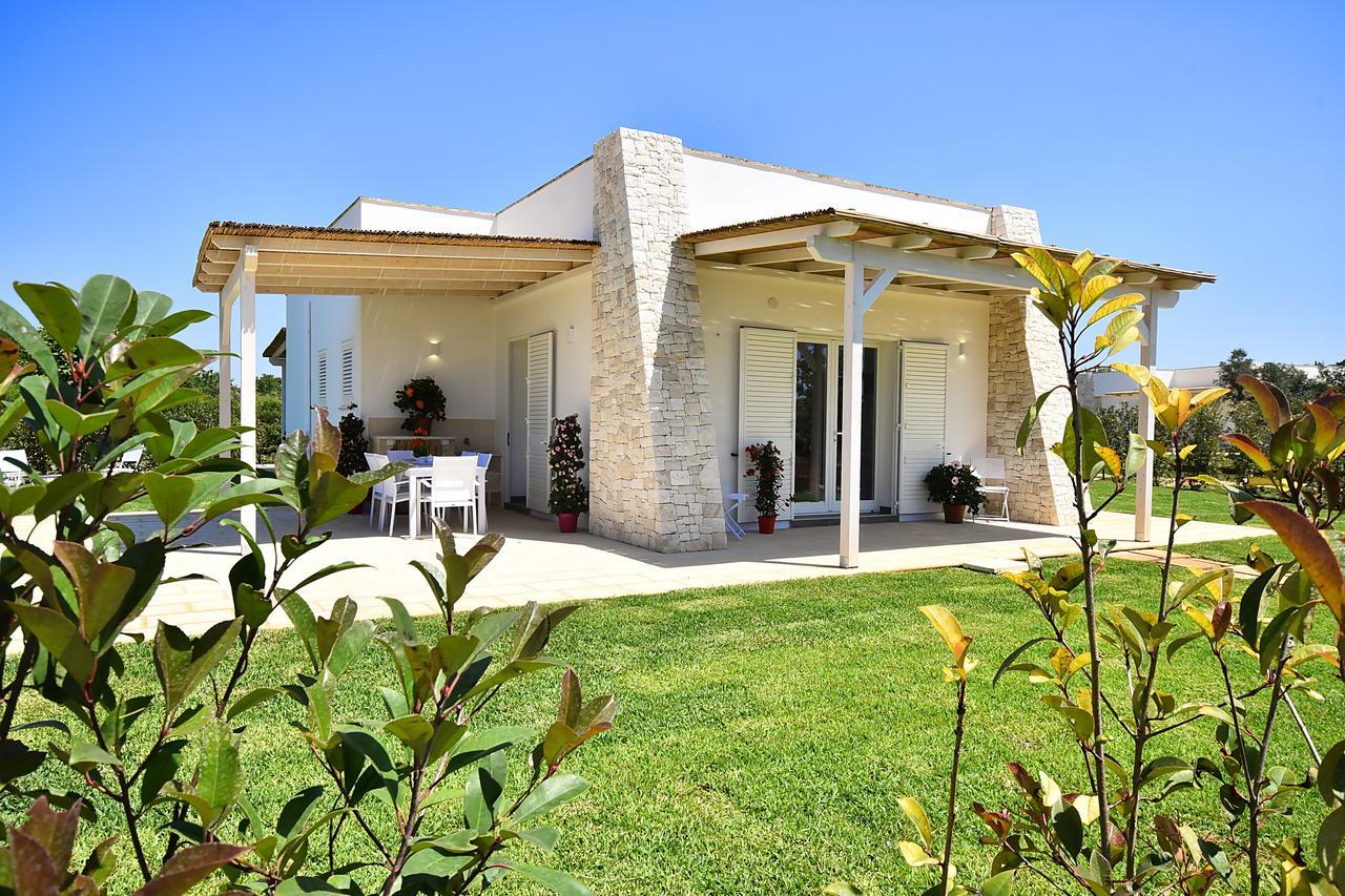 Borgo Fiorito Relais Bed & Breakfast Parabita Exterior photo
