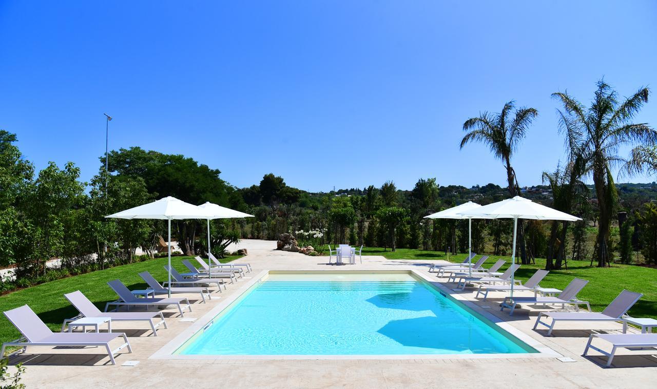 Borgo Fiorito Relais Bed & Breakfast Parabita Exterior photo