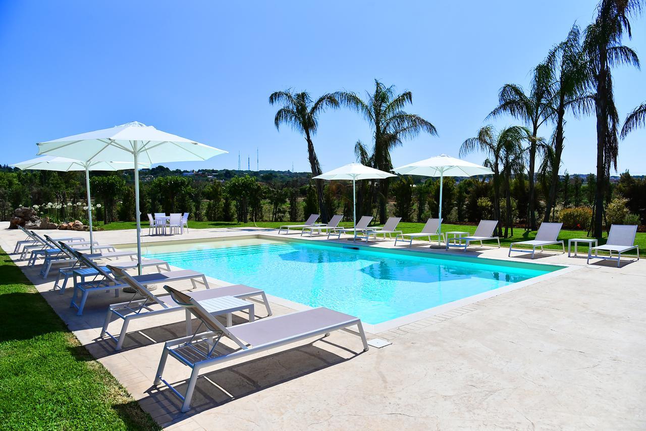 Borgo Fiorito Relais Bed & Breakfast Parabita Exterior photo