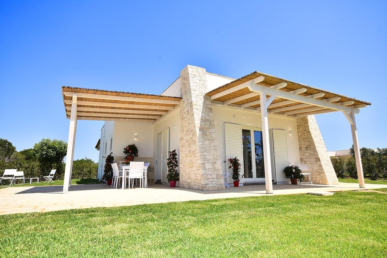 Borgo Fiorito Relais Bed & Breakfast Parabita Exterior photo