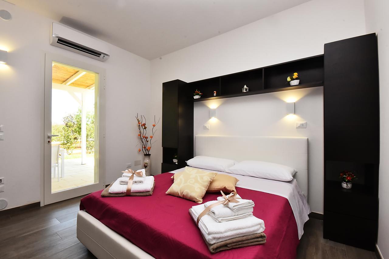 Borgo Fiorito Relais Bed & Breakfast Parabita Exterior photo