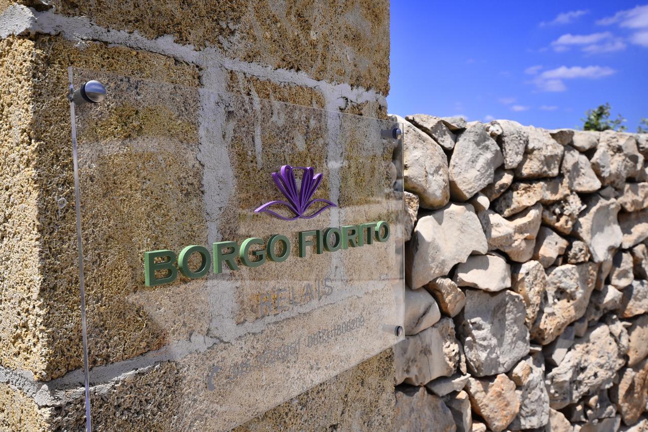 Borgo Fiorito Relais Bed & Breakfast Parabita Exterior photo
