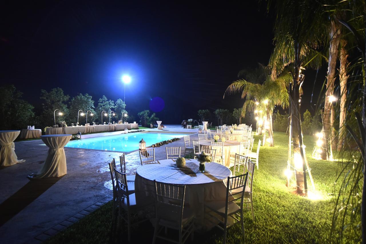 Borgo Fiorito Relais Bed & Breakfast Parabita Exterior photo