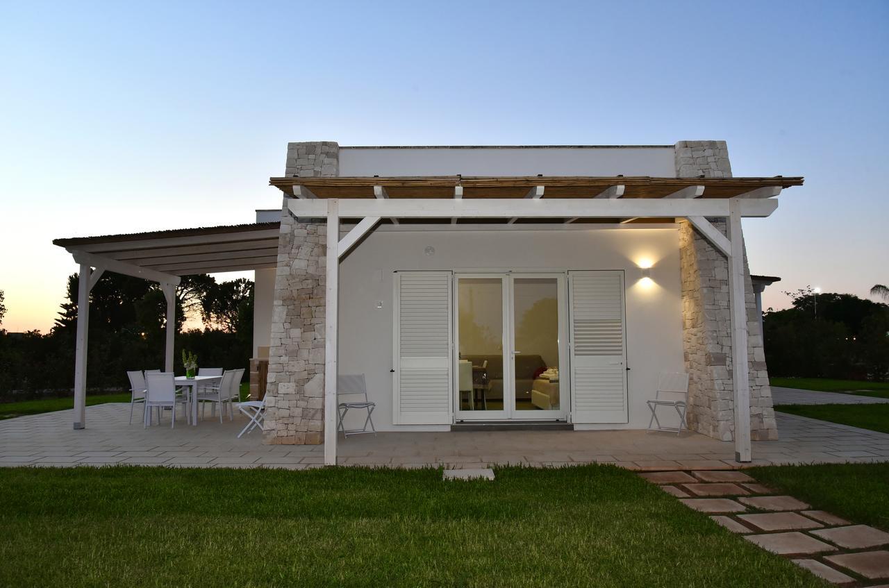 Borgo Fiorito Relais Bed & Breakfast Parabita Exterior photo